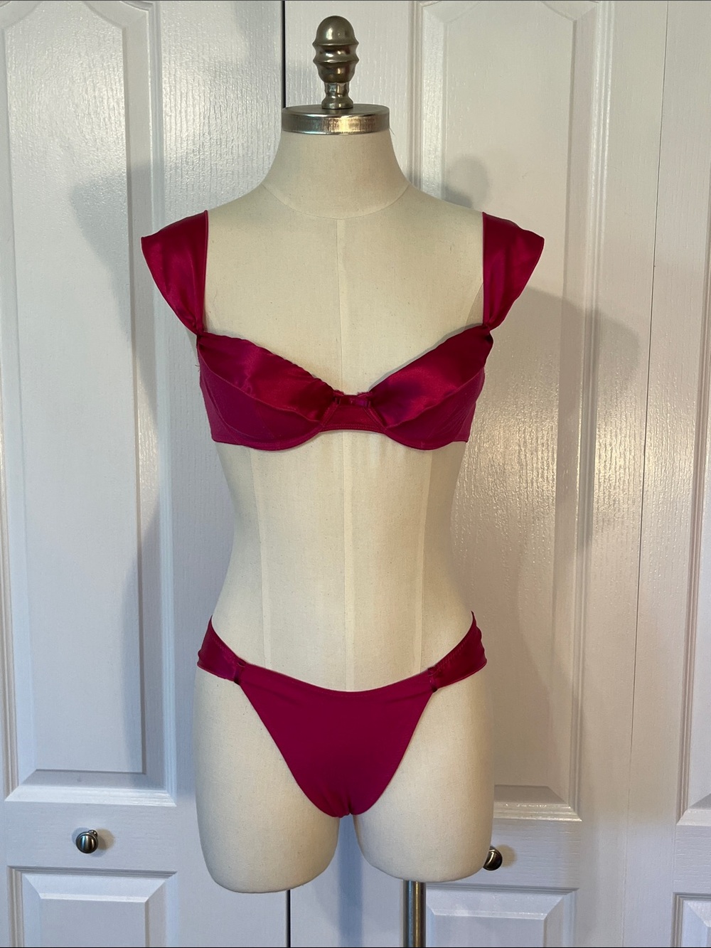 Warner lingerie set